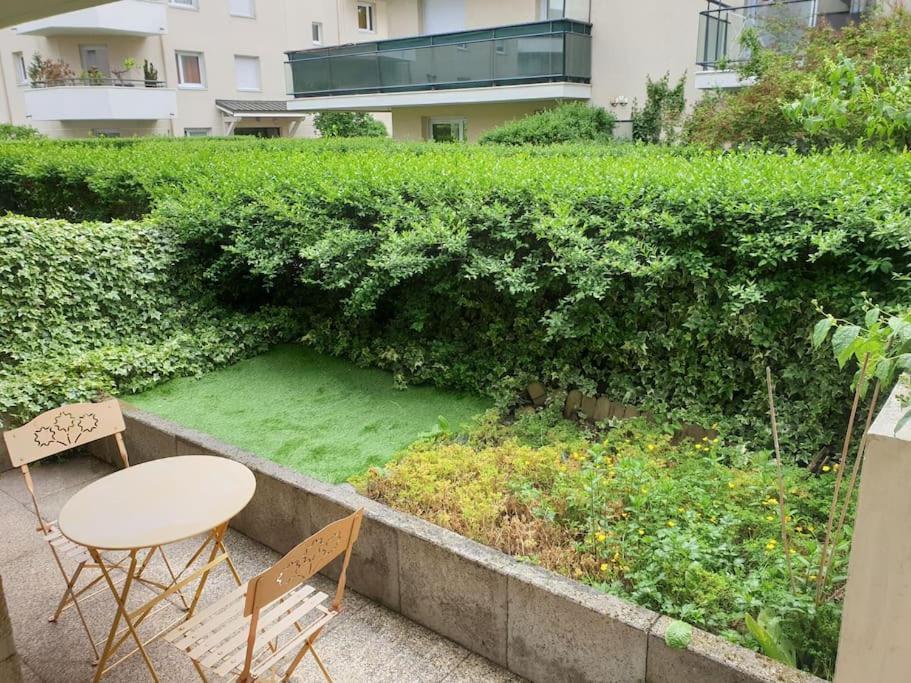 アヌシー62 M2 Rez De Jardin, Terrasse , 6 Lits Et Parkingアパートメント エクステリア 写真